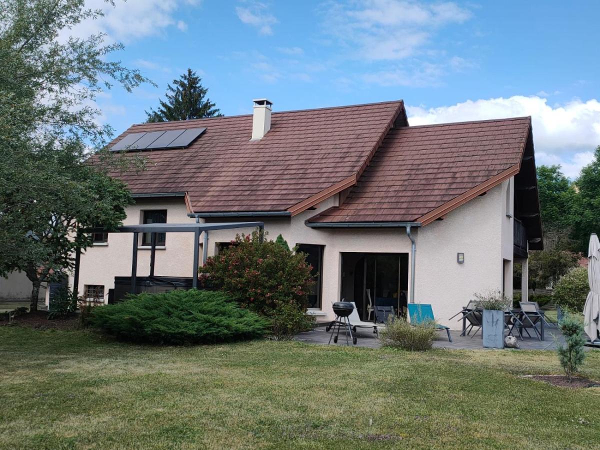 Villa La Champagnolaise Champagnole Exterior foto